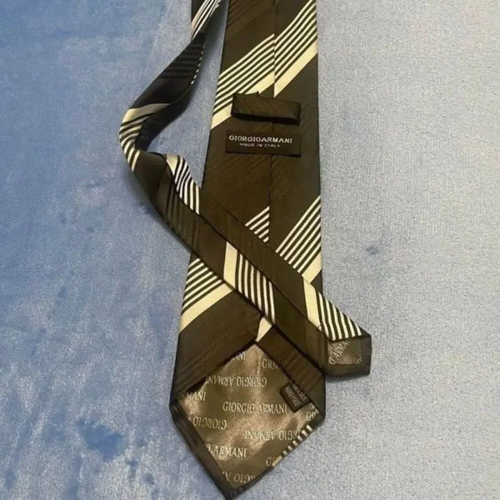 GIORGIO ARMANI Silk Tie